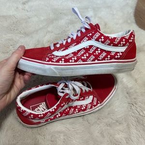 Vans old school red men’s 8.5 women’s 10